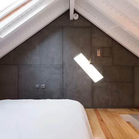Gold & Grey Loft Almada Apartamento