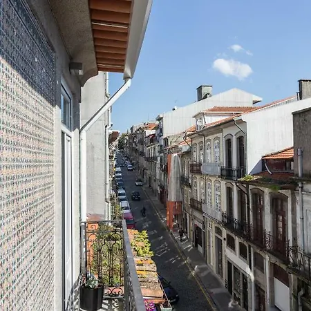 Gold & Grey Loft Almada Apartamento
